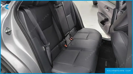 TOYOTA PRIUS 2.0 XLE