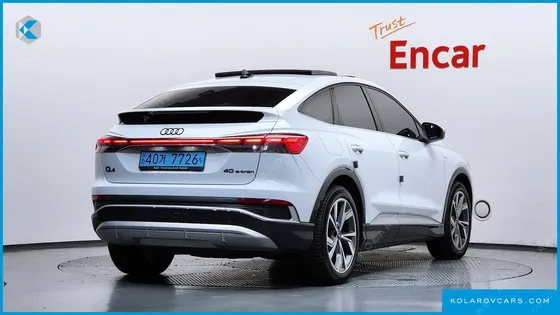 AUDI Q4 E-TRON 40 PREMIUM SPORTBACK