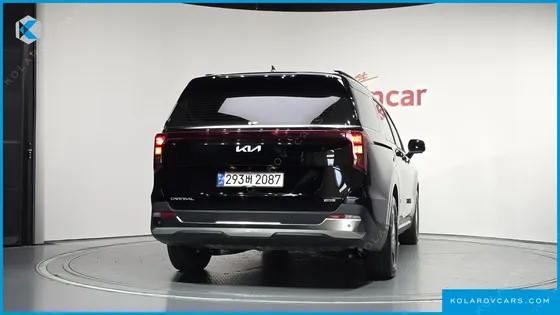KIA CARNIVAL HEV 9SEATER SIGNATURE