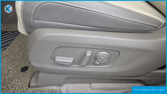KIA CARNIVAL HEV 9SEATER SIGNATURE