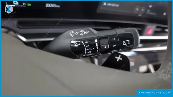 KIA CARNIVAL HEV 9SEATER SIGNATURE