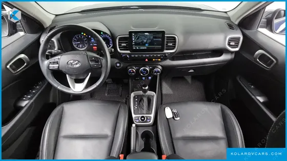 HYUNDAI VENUE 1.6 MODERN