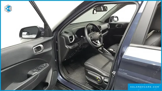 HYUNDAI VENUE 1.6 MODERN