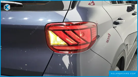 HYUNDAI VENUE 1.6 MODERN