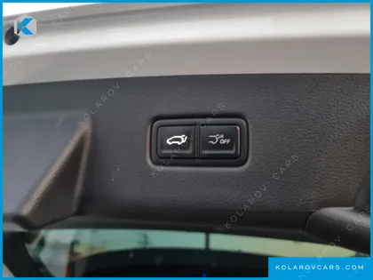 KIA CARNIVAL HEV 9SEATER NOBLESS
