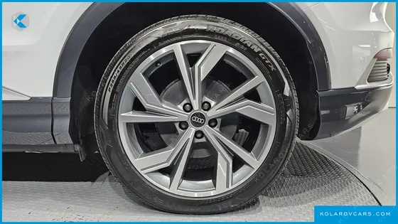 AUDI Q4 E-TRON 40 PREMIUM SPORTBACK