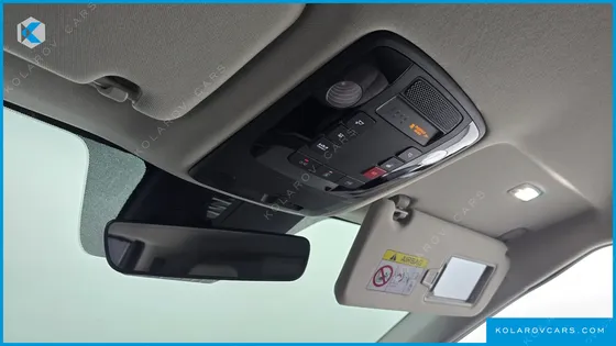 KIA CARNIVAL GASOLINE 7-SEATER SIGNATURE