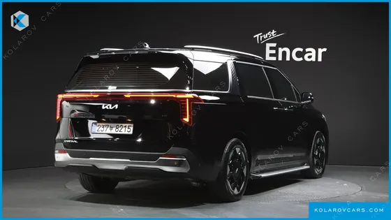 KIA CARNIVAL GASOLINE 9-SEATER NOBLESSE