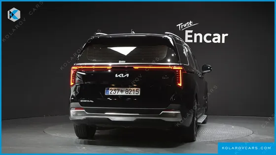 KIA CARNIVAL GASOLINE 9-SEATER NOBLESSE
