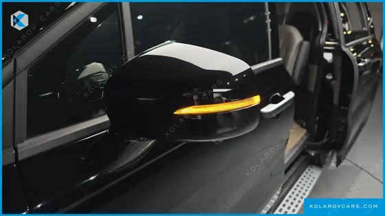 KIA CARNIVAL GASOLINE 9-SEATER NOBLESSE