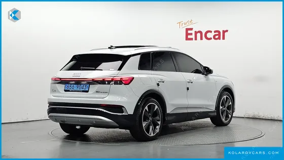 AUDI Q4 E-TRON 40 PREMIUM
