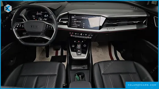 AUDI Q4 E-TRON 40 PREMIUM