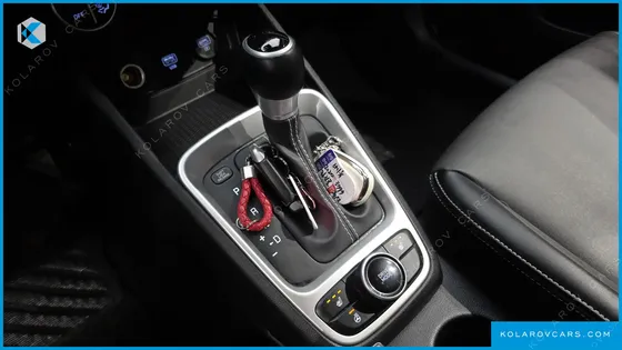 HYUNDAI VENUE 1.6 MODERN