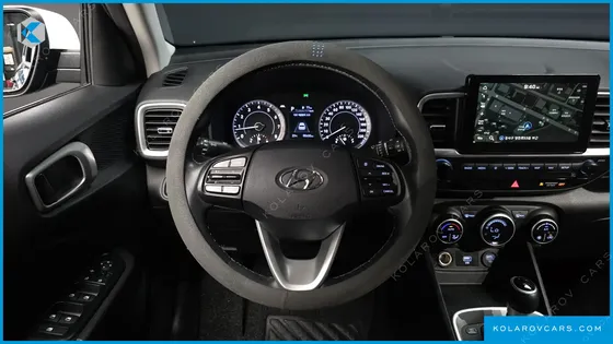 HYUNDAI VENUE 1.6 MODERN