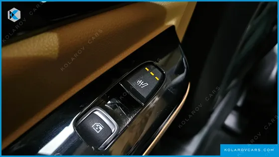 KIA CARNIVAL DIESEL 9-SEATER NOBLESSE