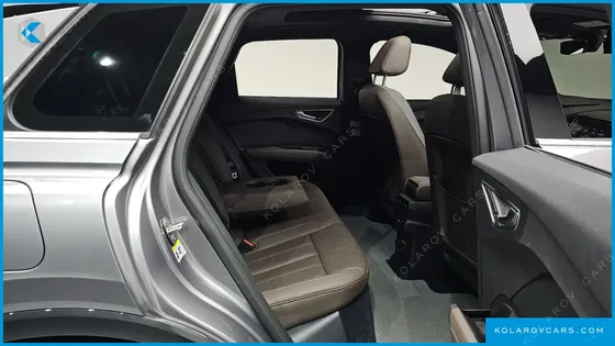 AUDI Q4 E-TRON 40 PREMIUM