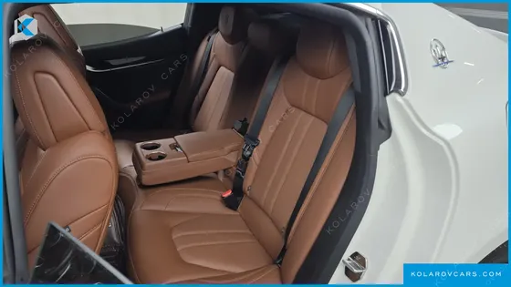 MASERATI GHIBLI 2.0 GRANSPORT
