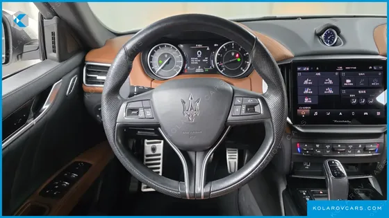 MASERATI GHIBLI 2.0 GRANSPORT