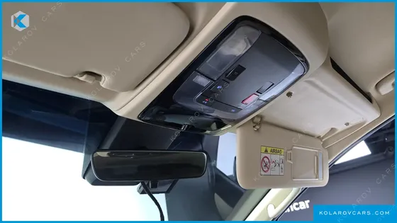 HYUNDAI STARIA CARGO 5-SEATER
