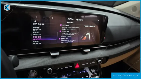 KIA CARNIVAL GASOLINE 7-SEATER NOBLESSE