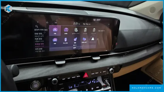 KIA CARNIVAL GASOLINE 7-SEATER NOBLESSE
