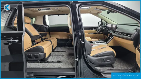 KIA CARNIVAL GASOLINE 7-SEATER NOBLESSE