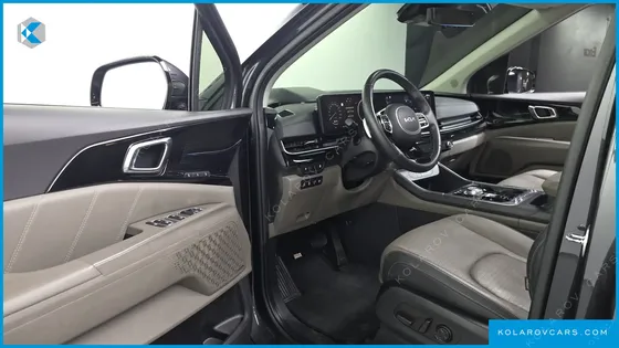 KIA CARNIVAL HEV 7SEATER SIGNATURE