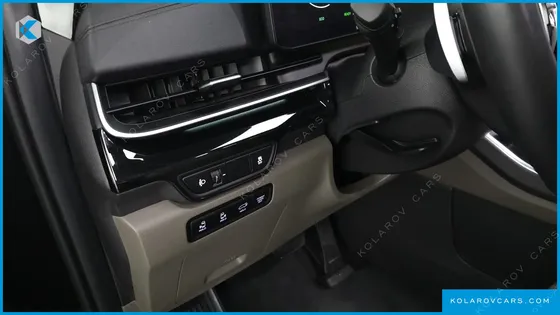 KIA CARNIVAL HEV 7SEATER SIGNATURE