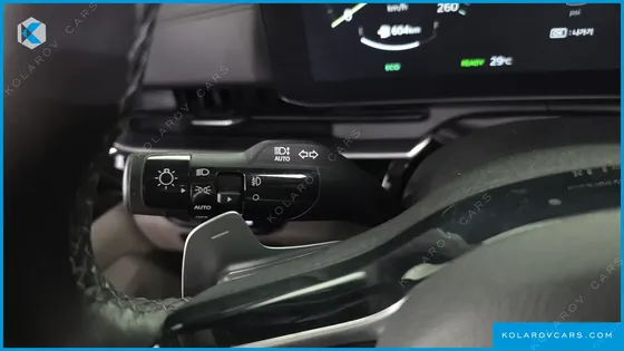KIA CARNIVAL HEV 7SEATER SIGNATURE
