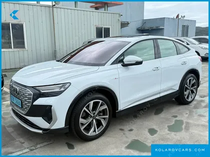 AUDI Q4 E-TRON 40 PREMIUM SPORTBACK