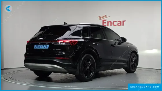AUDI Q4 E-TRON 40
