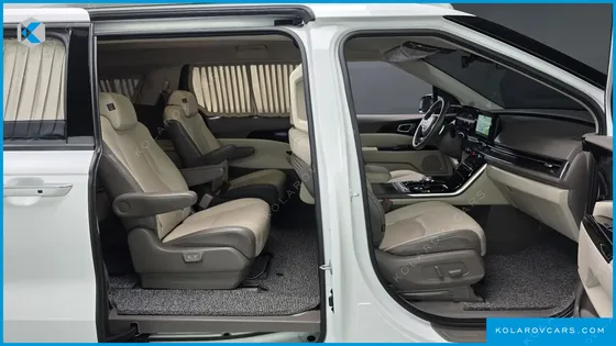 KIA CARNIVAL GASOLINE 9-SEATER HI-LIMOUSINE