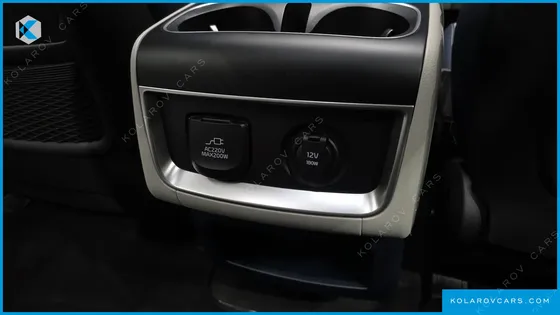 KIA CARNIVAL HEV 9SEATER SIGNATURE