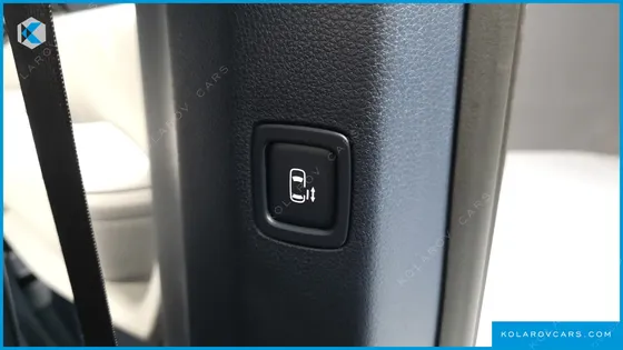 KIA CARNIVAL HEV 9SEATER SIGNATURE