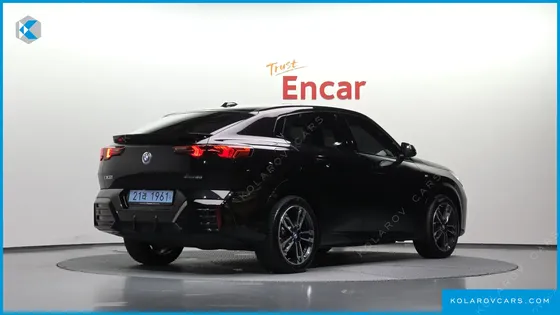 BMW IX2 EDRIVE 20 M SPORT