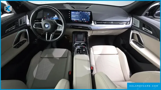 BMW IX2 EDRIVE 20 M SPORT