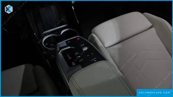 BMW IX2 EDRIVE 20 M SPORT