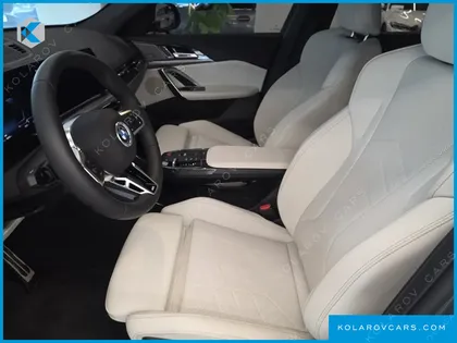 BMW IX2 EDRIVE 20 M SPORT