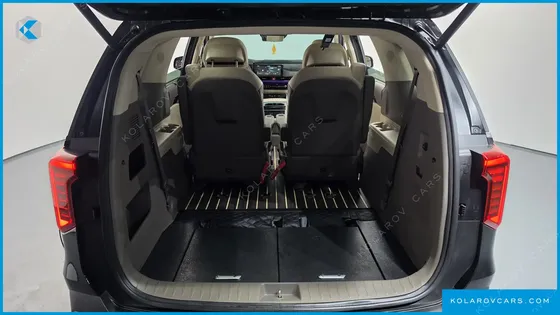 KIA CARNIVAL DIESEL 7-SEATER GRAVITY