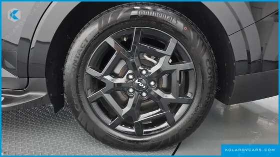 KIA CARNIVAL DIESEL 7-SEATER GRAVITY