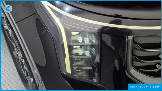KIA CARNIVAL DIESEL 7-SEATER GRAVITY