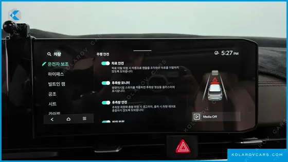 KIA CARNIVAL DIESEL 7-SEATER GRAVITY