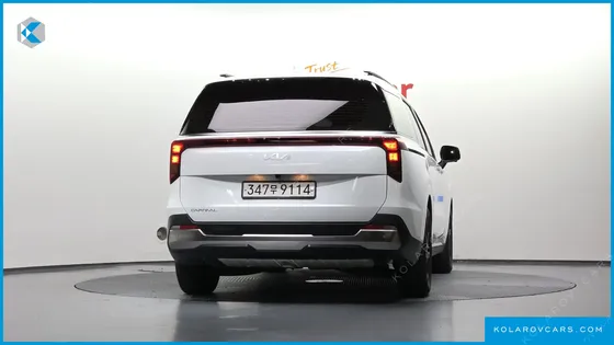 KIA CARNIVAL DIESEL 9-SEATER SIGNATURE