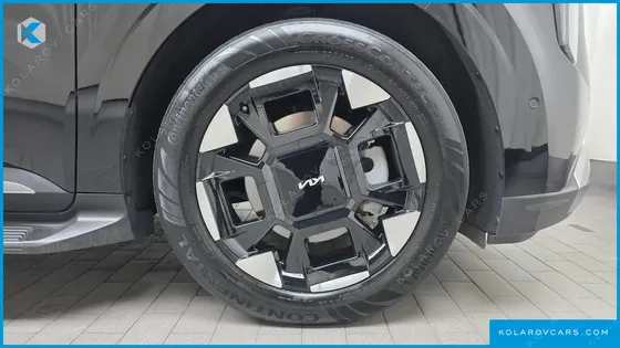 KIA CARNIVAL HEV 7SEATER SIGNATURE