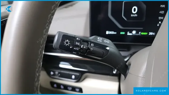KIA CARNIVAL HEV 7SEATER SIGNATURE
