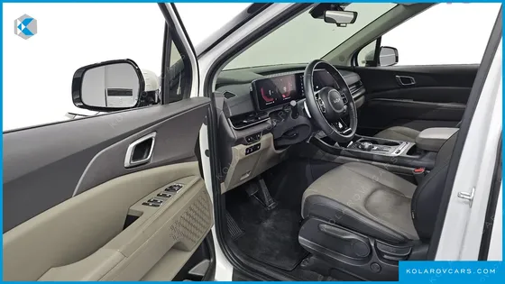 KIA CARNIVAL DIESEL 9-SEATER PRESTIGE