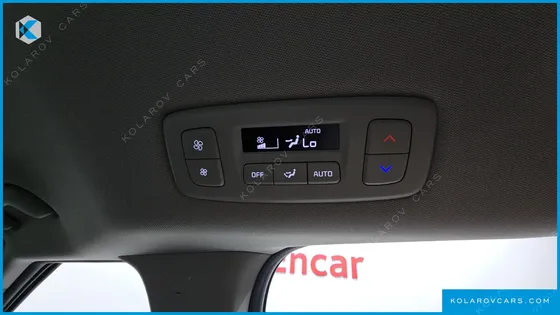 KIA CARNIVAL DIESEL 9-SEATER PRESTIGE