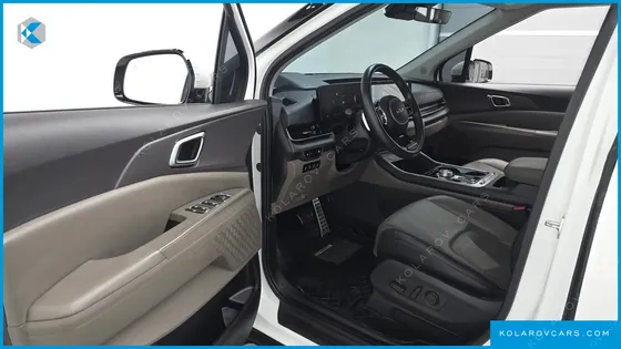 KIA CARNIVAL DIESEL 9-SEATER NOBLESSE