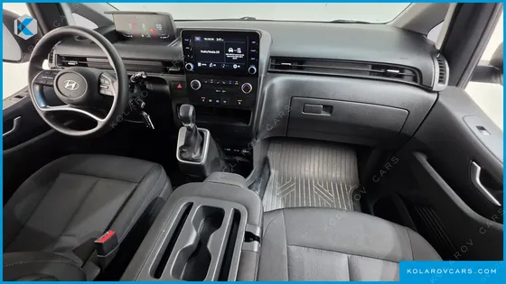 HYUNDAI STARIA CARGO 3-SEATER