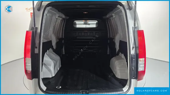 HYUNDAI STARIA CARGO 3-SEATER